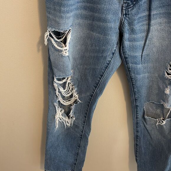 Abercrombie & Fitch low rise slim boyfriend Jeans Distressed Style size 6 - Picture 3 of 7